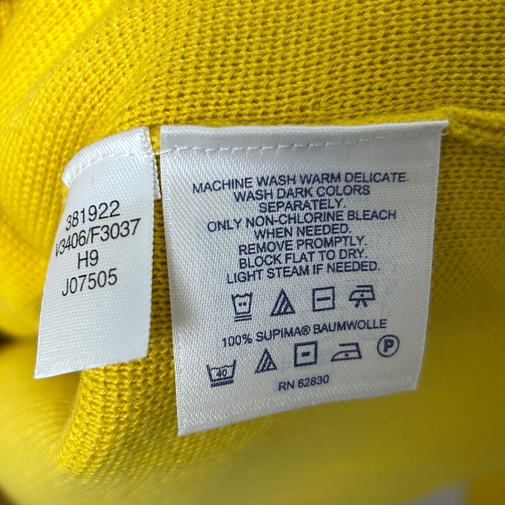 Lands' End 100% Supima Cotton Yellow Jacket‎ Cardigan Sweater Size Medium - Picture 4 of 8